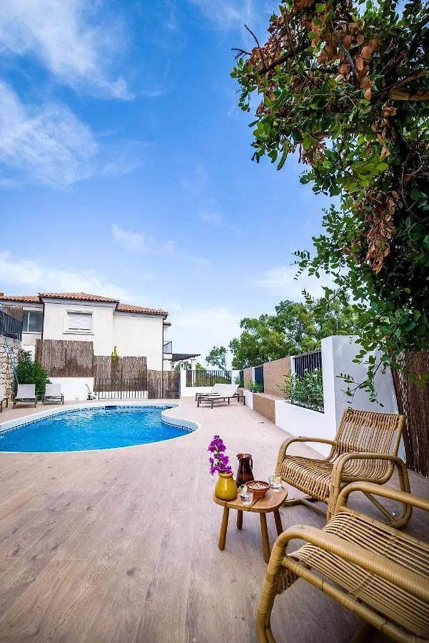 Luxury Villa Alhambra Close To Sea And Centre Benalmadena