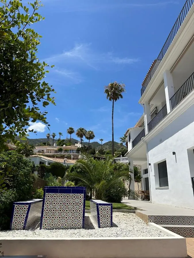 Luxury Villa Alhambra Close To Sea And Centre Benalmadena