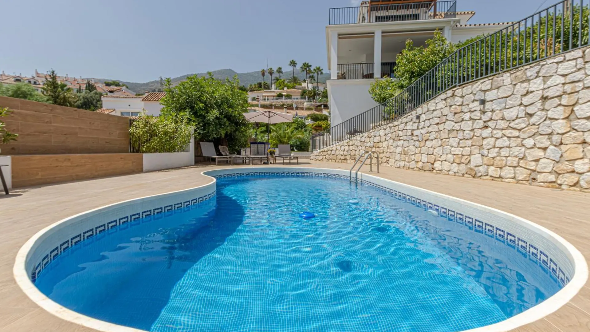 Luxury Villa Alhambra Close To Sea And Centre Benalmadena Spain