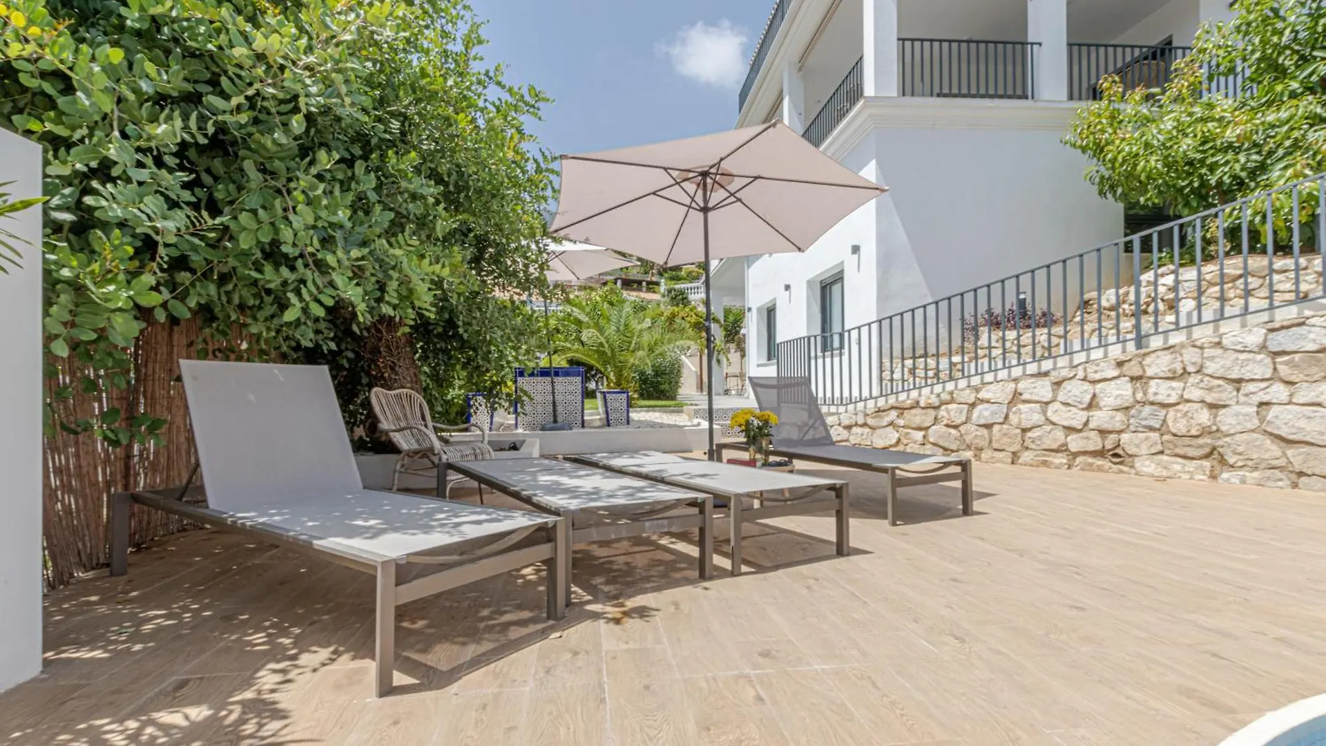 Luxury Villa Alhambra Close To Sea And Centre Benalmadena